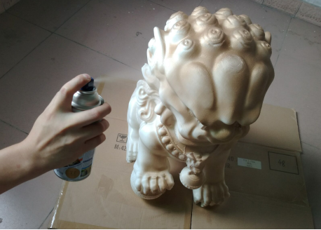谷獅子噴漆