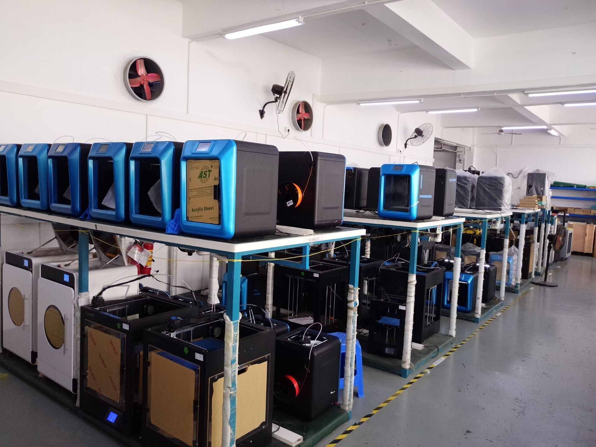 桌面級(jí)3d打印機(jī)